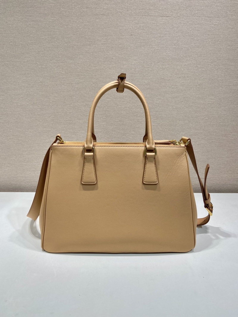 Pra*a top handle bags
